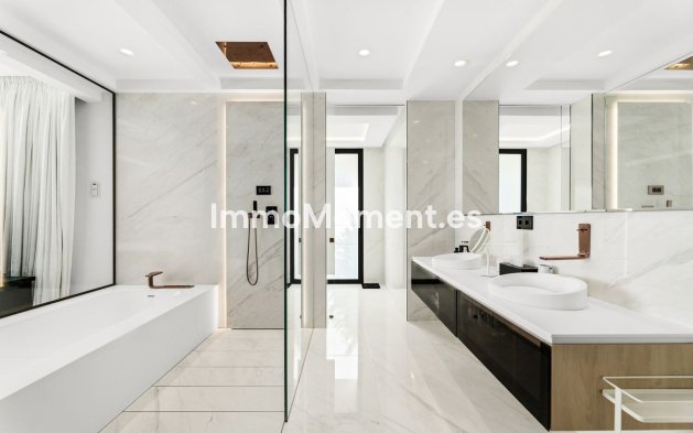 Reventa - Apartamento - Estepona  - New Golden Mile