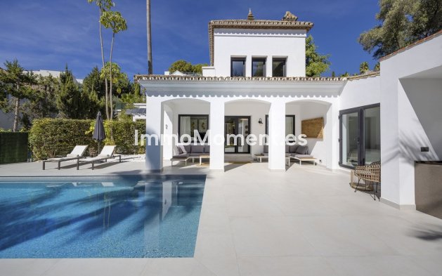 Resale - Villa - El Paraiso - New Golden Mile