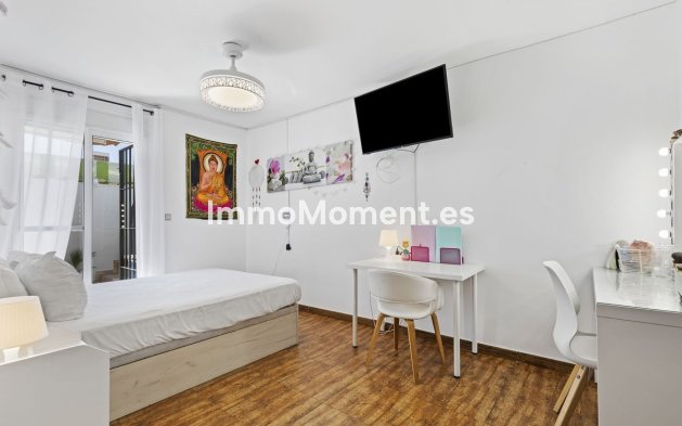 Wiederverkauf - Villa - Fuengirola - Fuengirola Centro