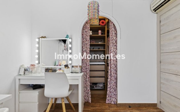 Wiederverkauf - Villa - Fuengirola - Fuengirola Centro