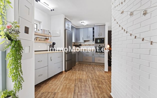 Wiederverkauf - Villa - Fuengirola - Fuengirola Centro