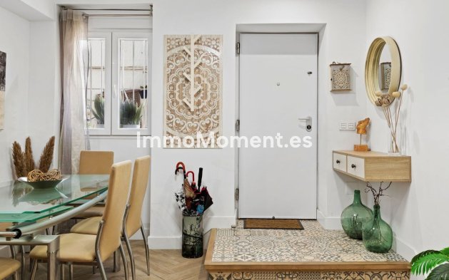 Wiederverkauf - Villa - Estepona  - Estepona Centro