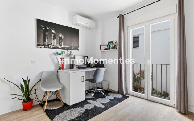 Wiederverkauf - Villa - Estepona  - Estepona Centro