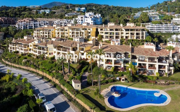 Reventa - Apartamento - Benahavís - Los Arqueros