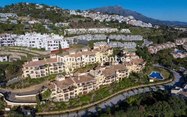 Reventa - Apartamento - Benahavís - Los Arqueros