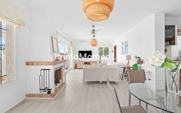 Resale - Villa - Mijas - Torrenueva