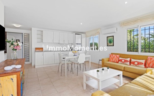 Resale - Villa - Mijas - Torrenueva