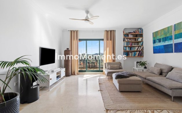 Reventa - Apartamento - Marbella - Elviria