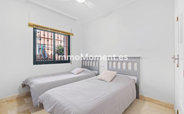 Reventa - Apartamento - Marbella - Elviria