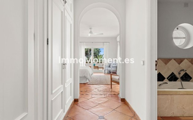 Wiederverkauf - Villa - Marbella - The Golden Mile