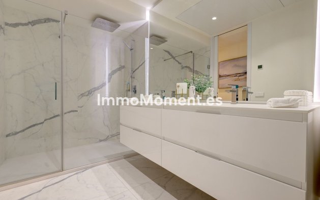 Wiederverkauf - Wohnung - Estepona  - Estepona Centro