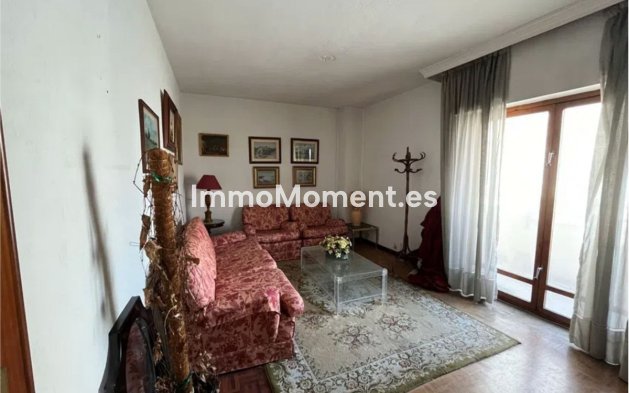 Resale - Apartment - Marbella - Marbella Centro