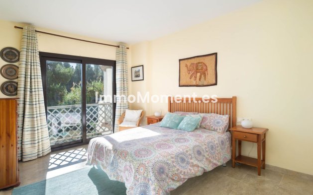 Reventa - Apartamento - Marbella - Río Real