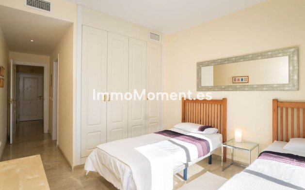 Reventa - Apartamento - Marbella - Río Real