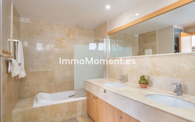 Reventa - Apartamento - Marbella - Altos de los Monteros