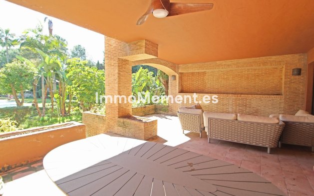 Resale - Apartment - Marbella - Guadalmina Baja