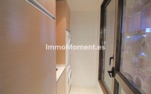 Resale - Apartment - Marbella - Guadalmina Baja