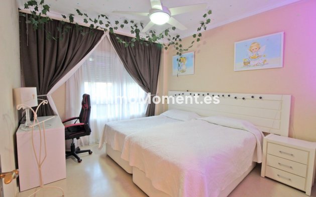 Wiederverkauf - Wohnung - Marbella - Puerto Banús