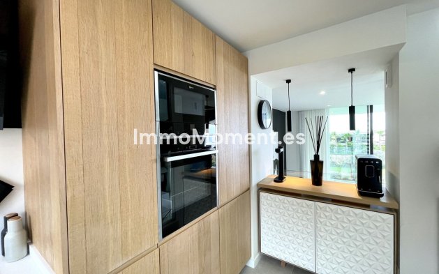 Wiederverkauf - Villa - Marbella - Cabopino