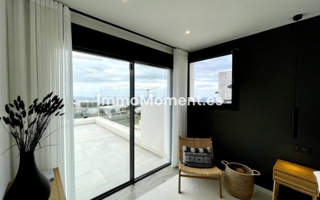 Wiederverkauf - Villa - Marbella - Cabopino