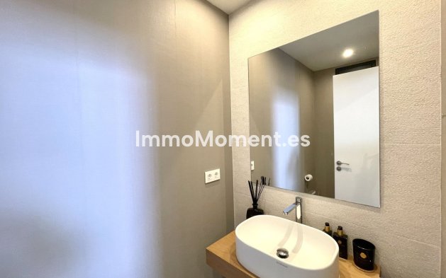 Wiederverkauf - Villa - Marbella - Cabopino