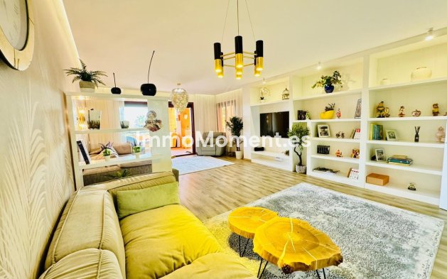 Wiederverkauf - Wohnung - Marbella - Bahía de Marbella