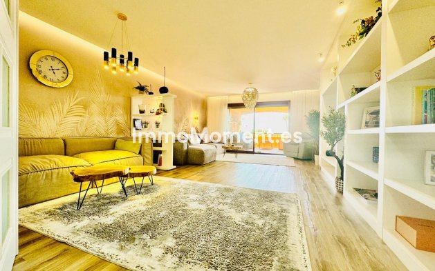 Wiederverkauf - Wohnung - Marbella - Bahía de Marbella