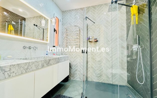 Wiederverkauf - Wohnung - Marbella - Bahía de Marbella