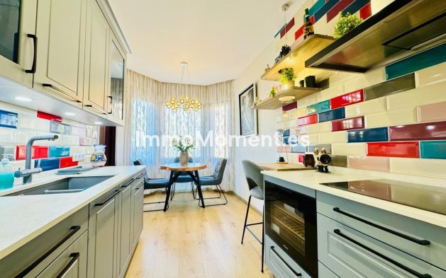 Wiederverkauf - Wohnung - Marbella - Bahía de Marbella