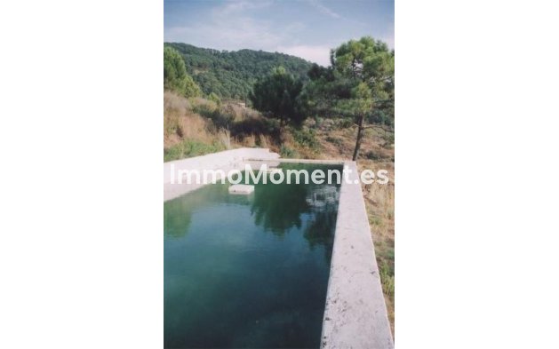 Resale - Country house - Estepona - Estepona Centro