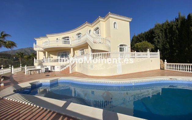 Resale - Villa - Mijas - Mijas Golf