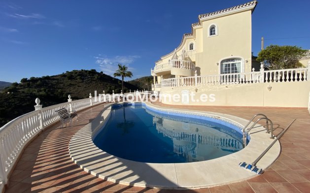 Resale - Villa - Mijas - Mijas Golf