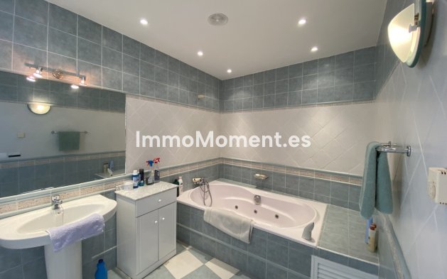 Resale - Villa - Mijas - Mijas Golf