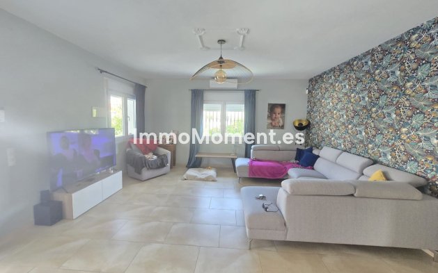 Resale - Villa - Mijas - La Cala de Mijas