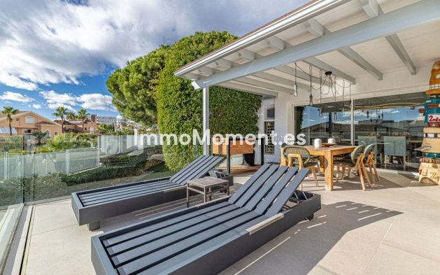 Resale - Villa - Marbella - Las Chapas