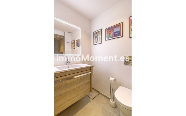 Resale - Villa - Marbella - Las Chapas