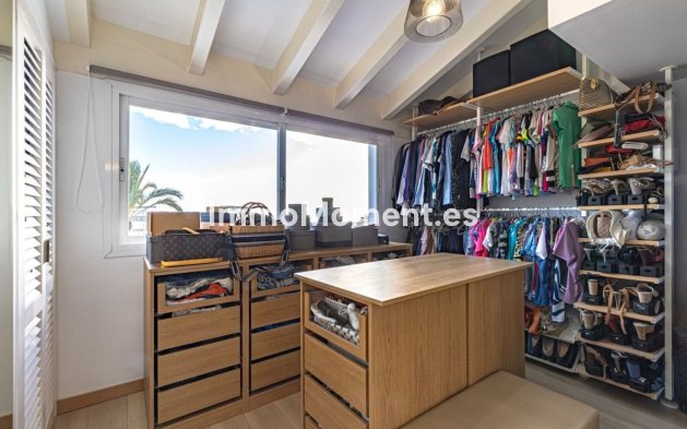 Resale - Villa - Marbella - Las Chapas