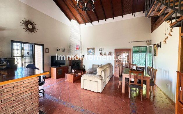 Resale - Villa - Mijas - La Cala de Mijas