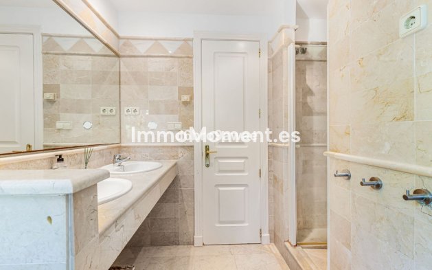 Wiederverkauf - Reihenhaus - Marbella - Río Real