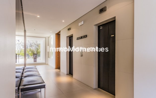 Reventa - Apartamento - Marbella - Río Real