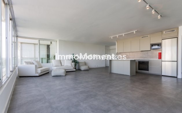 Reventa - Apartamento - Marbella - Río Real