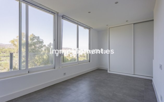 Reventa - Apartamento - Marbella - Río Real