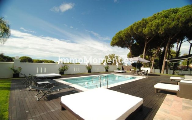 Wiederverkauf - Villa - Marbella - Cabopino
