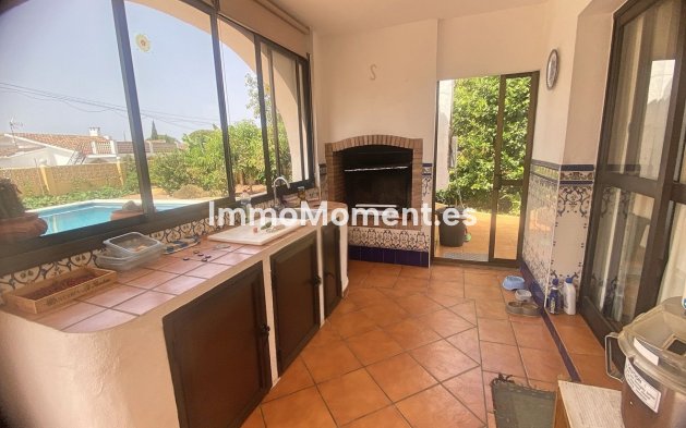 Revente - Villa - Marbella - Elviria