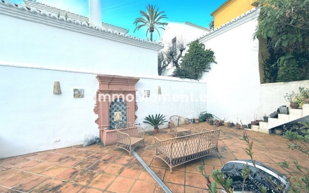 Resale - Villa - Marbella - Marbella Centro