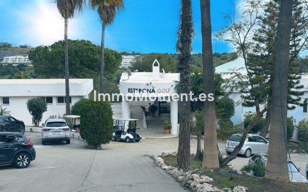 Wiederverkauf - Land - Estepona  - Estepona Centro