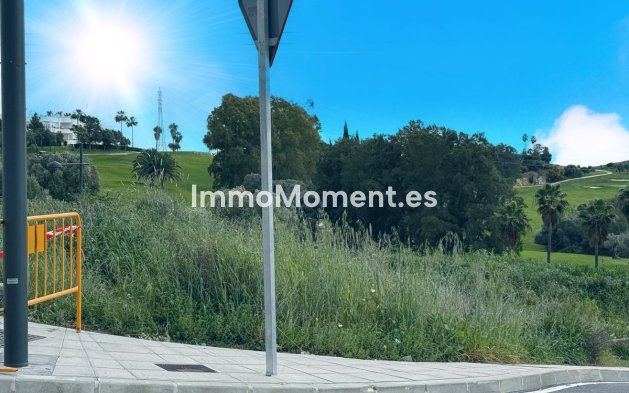 Wiederverkauf - Land - Estepona  - Estepona Centro