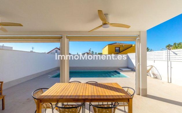 Wiederverkauf - Villa - Torrevieja - Torrevieja Centro