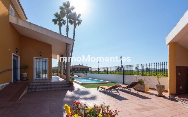 Resale - Villa - Orihuela - Orihuela Centro