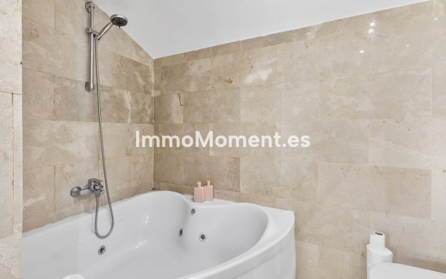 Wiederverkauf - Wohnung - Benalmadena - Benalmadena Centro